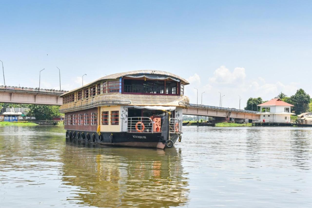 Alappuzha Beach Paradise Day Cruise Houseboat מראה חיצוני תמונה