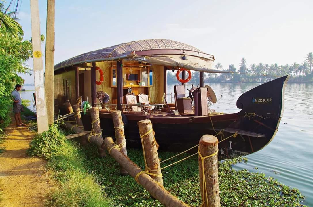 Alappuzha Beach Paradise Day Cruise Houseboat מראה חיצוני תמונה
