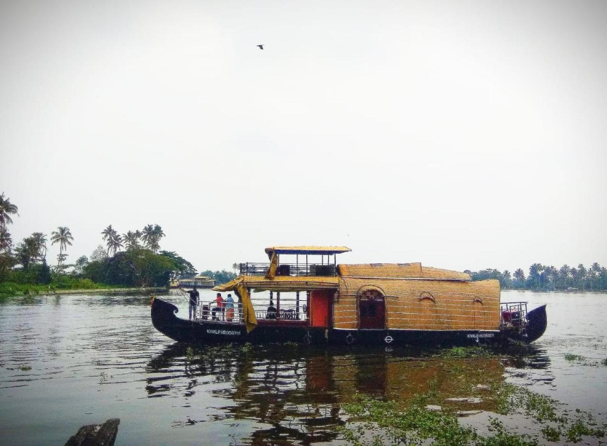 Alappuzha Beach Paradise Day Cruise Houseboat מראה חיצוני תמונה