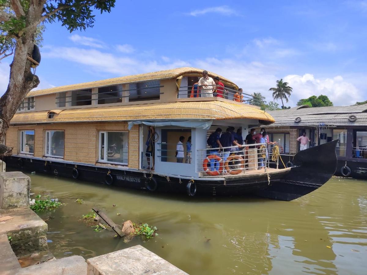 Alappuzha Beach Paradise Day Cruise Houseboat מראה חיצוני תמונה