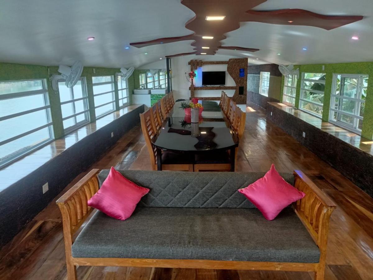 Alappuzha Beach Paradise Day Cruise Houseboat מראה חיצוני תמונה