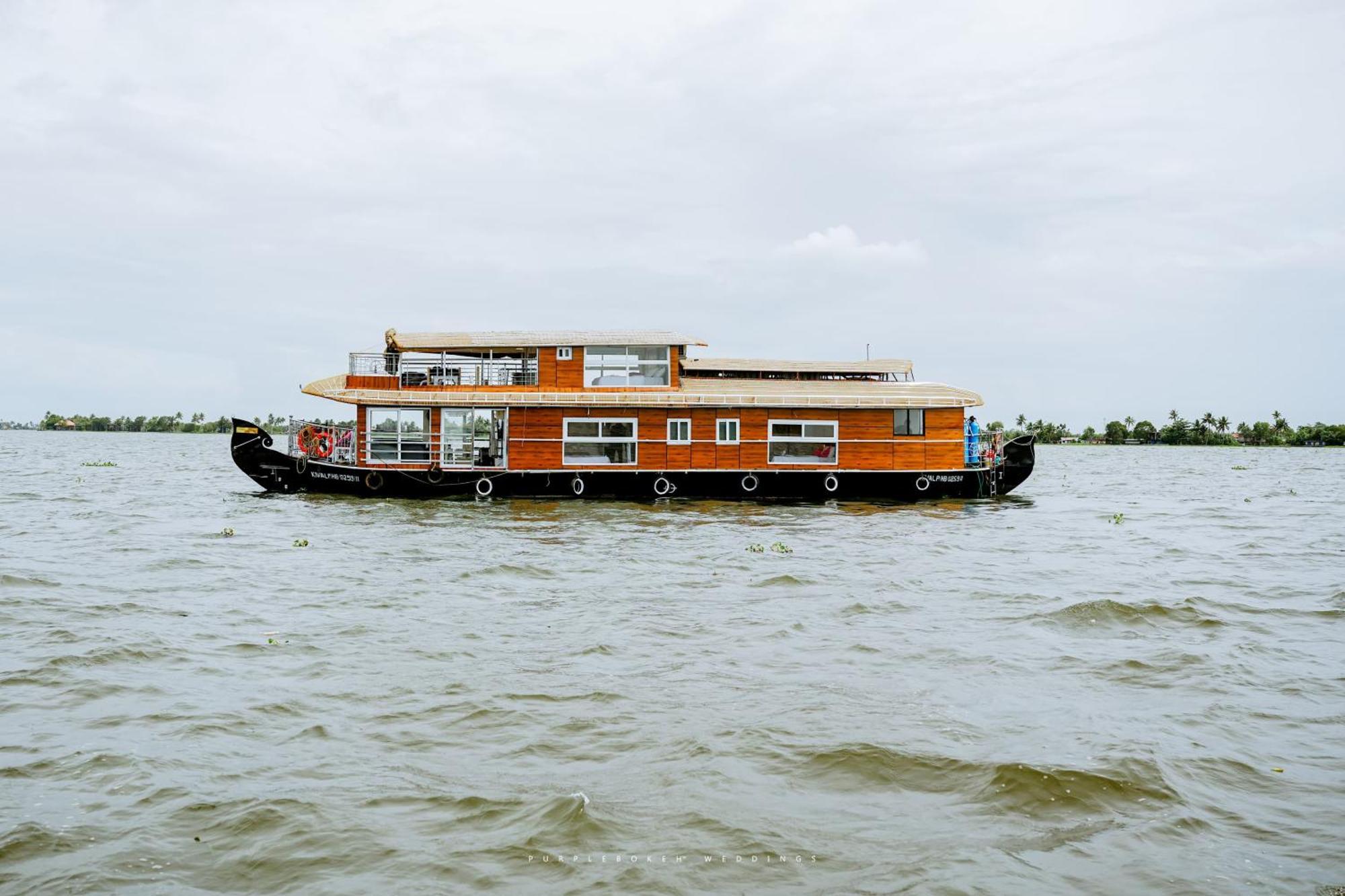 Alappuzha Beach Paradise Day Cruise Houseboat מראה חיצוני תמונה