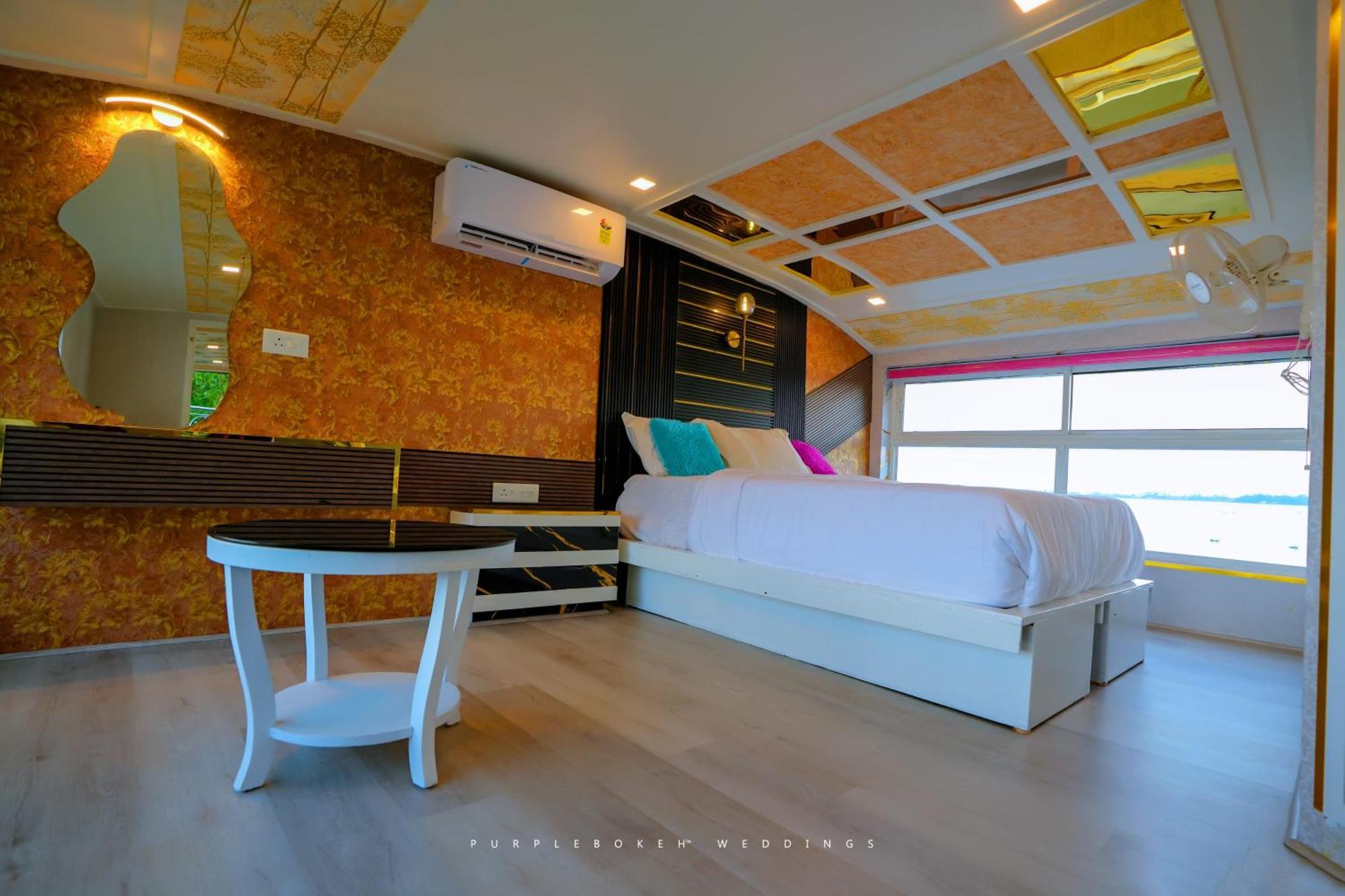 Alappuzha Beach Paradise Day Cruise Houseboat מראה חיצוני תמונה